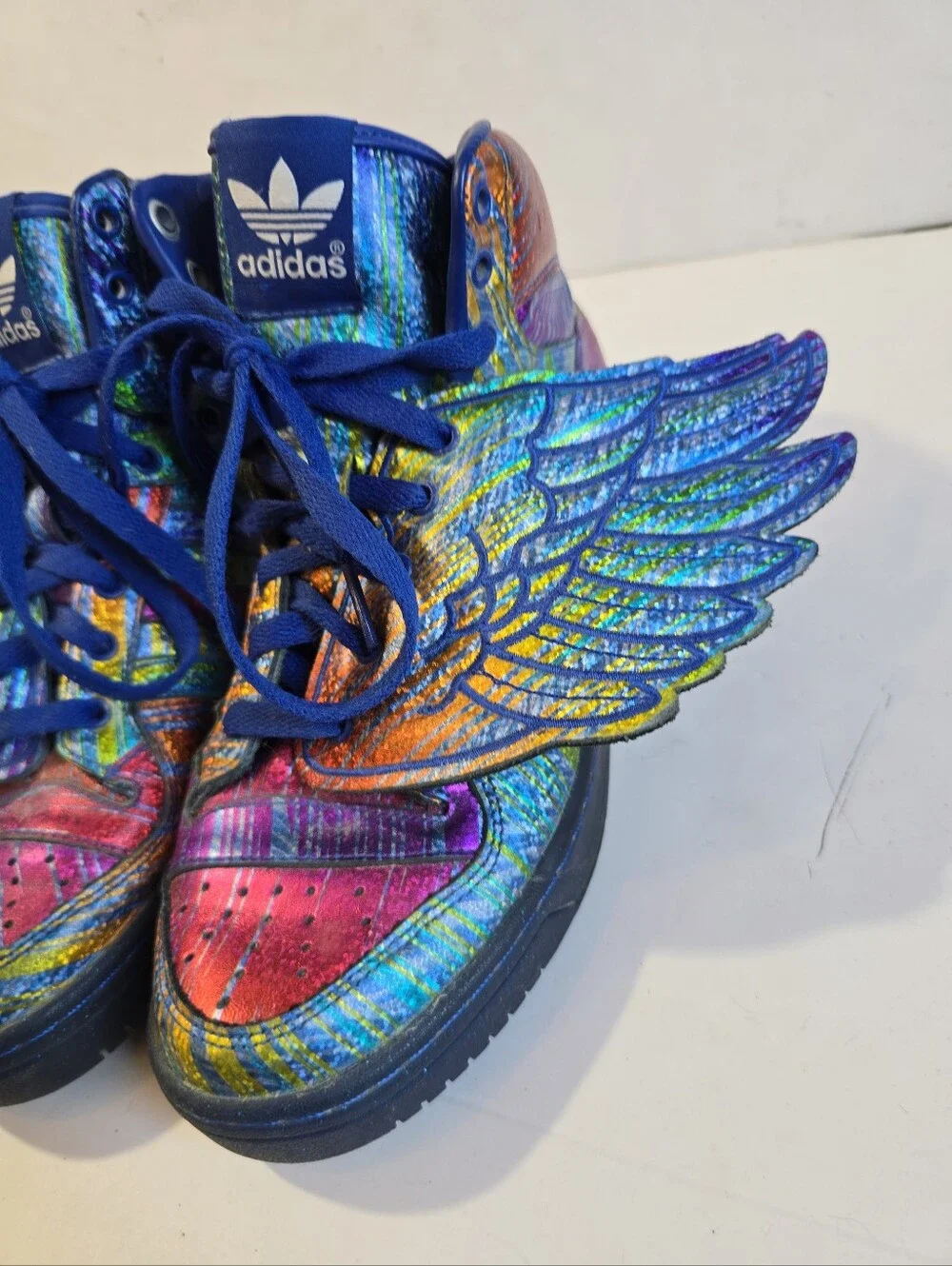 Adidas x Jeremy Scott JS Wings Iridescent Rainbow Sneakers Mens Size 7.5